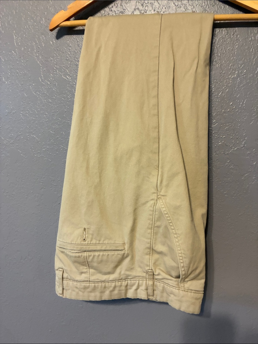 Levi's Tan Khaki Pants 36x32